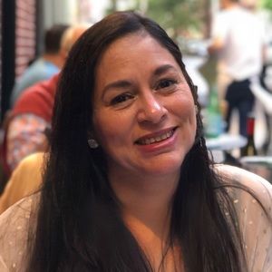 Meet your Posher, Valeria